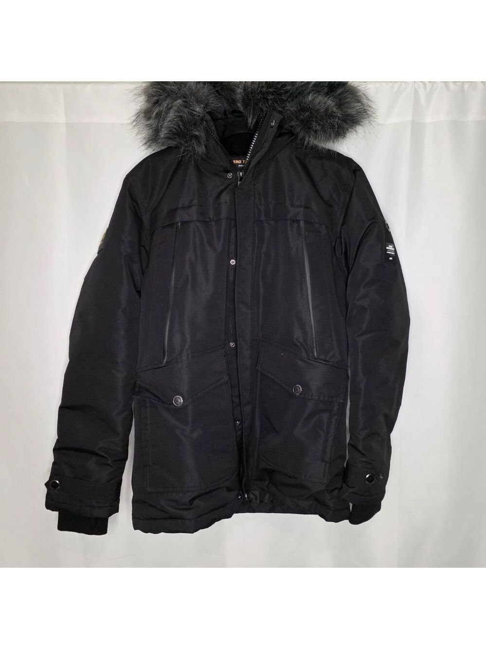 Point Zero Black Puffer Jacket Men’s Small Faux Fur Hood Winter Coat